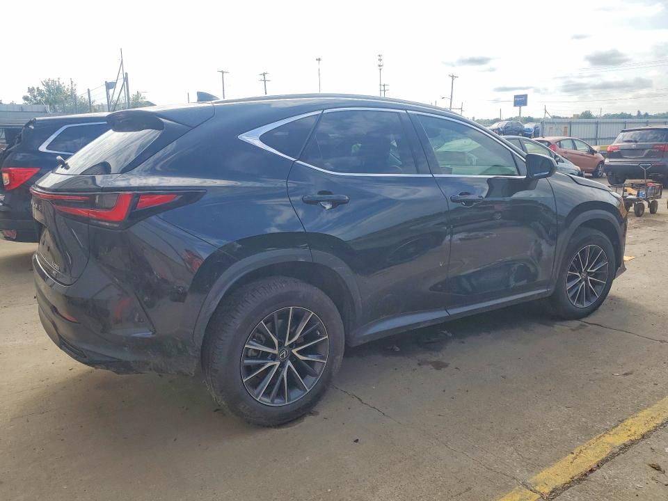 Zdjęcie 3 z aukcji – 2022 LEXUS NX z VIN 2T2GGCEZ9NC015592