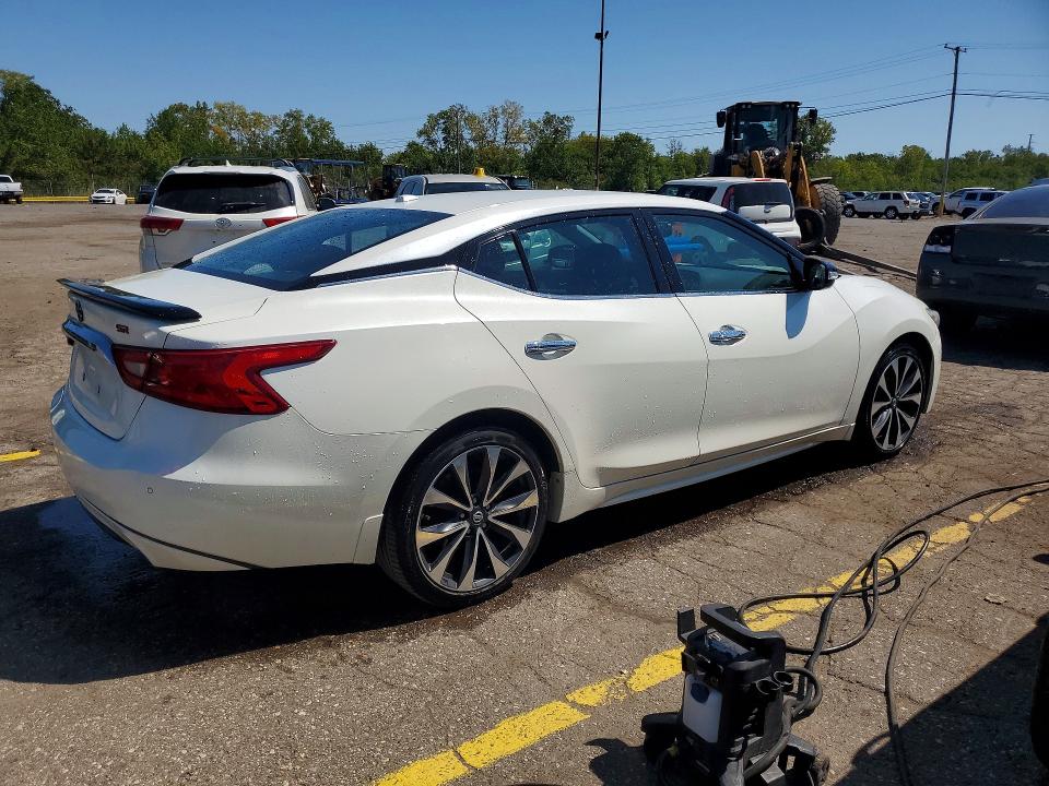Photo 3 from auction – 2016 NISSAN MAXIMA with VIN 1N4AA6AP7GC397690