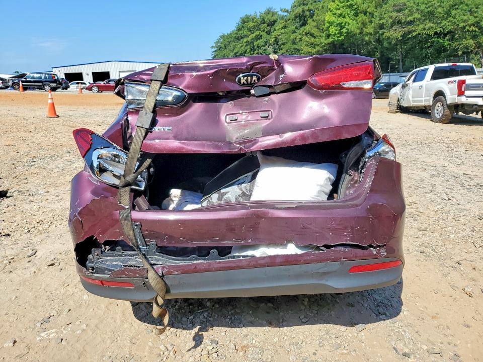 Photo 6 from auction – 2017 KIA FORTE with VIN 3KPFK4A79HE049014
