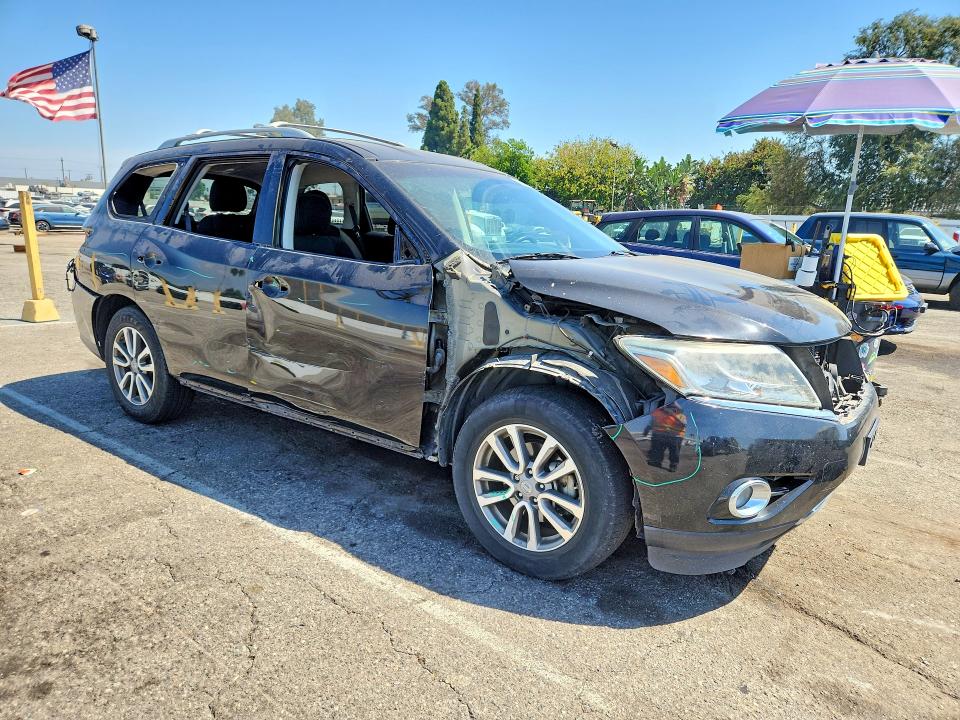 Photo 4 from auction – 2015 NISSAN PATHFINDER with VIN 5N1AR2MN9FC680169