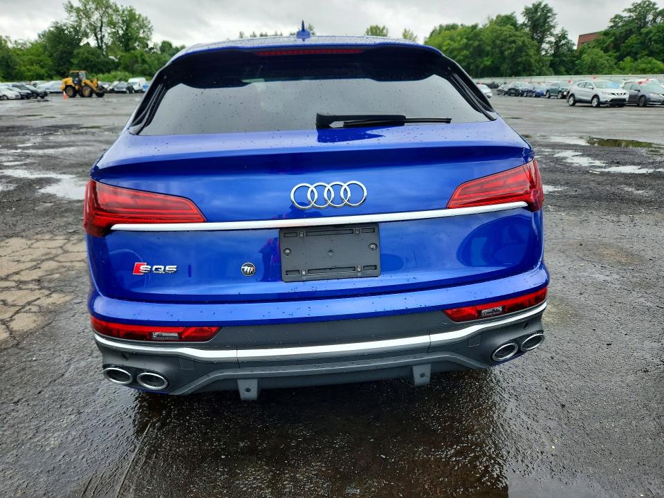 Photo 6 from auction – 2022 AUDI SQ5 with VIN WA114AFYXN2039745