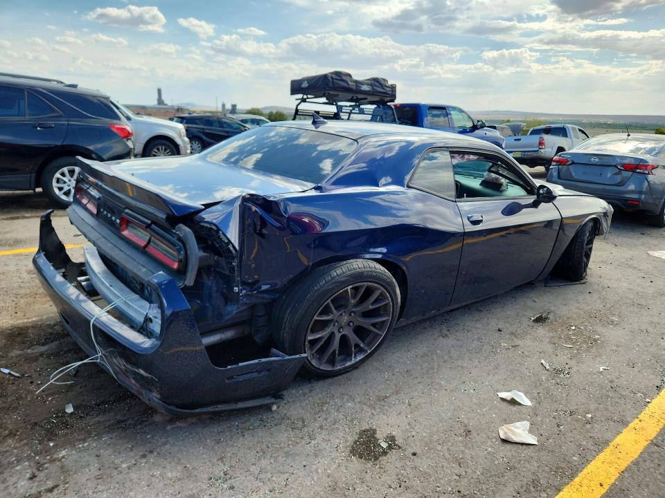 Photo 3 from auction – 2016 DODGE CHALLENGER with VIN 2C3CDZBT9GH316388