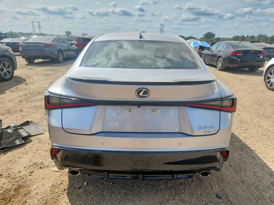 Photo 6 from auction – 2023 LEXUS IS with VIN JTHGZ1E2XP5029246