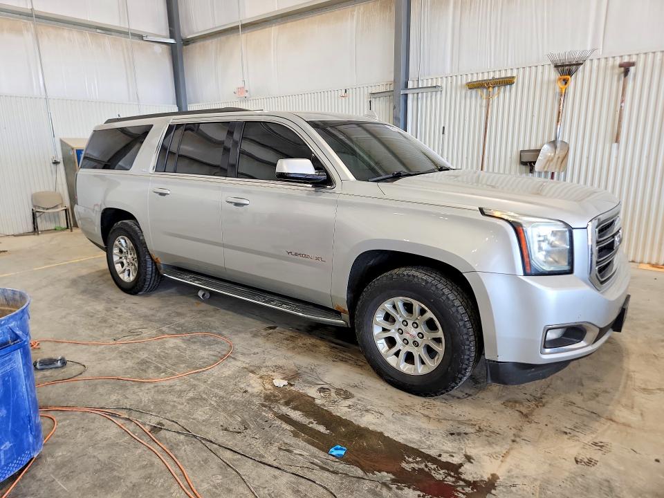 Photo 4 from auction – 2016 GMC YUKON XL with VIN 1GKS2FKC4GR309509