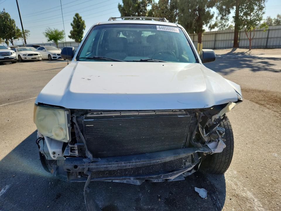 Photo 5 from auction – 2008 FORD ESCAPE with VIN 1FMCU03198KD86743