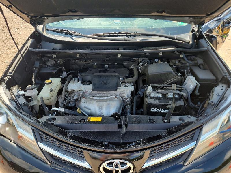 Photo 12 from auction – 2015 TOYOTA RAV4 with VIN 2T3RFREV3FW286431
