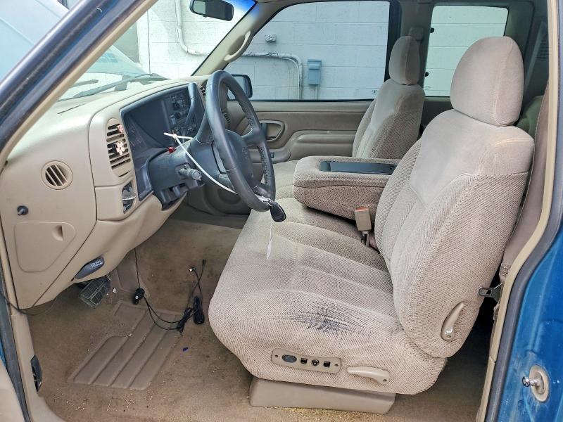 Photo 7 from auction – 1998 CHEVROLET GMT-400 with VIN 2GCEK19R2W1115848