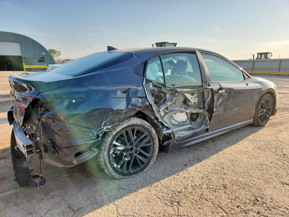 Photo 3 from auction – 2025 TOYOTA CAMRY with VIN 4T1DAACK3SU021403