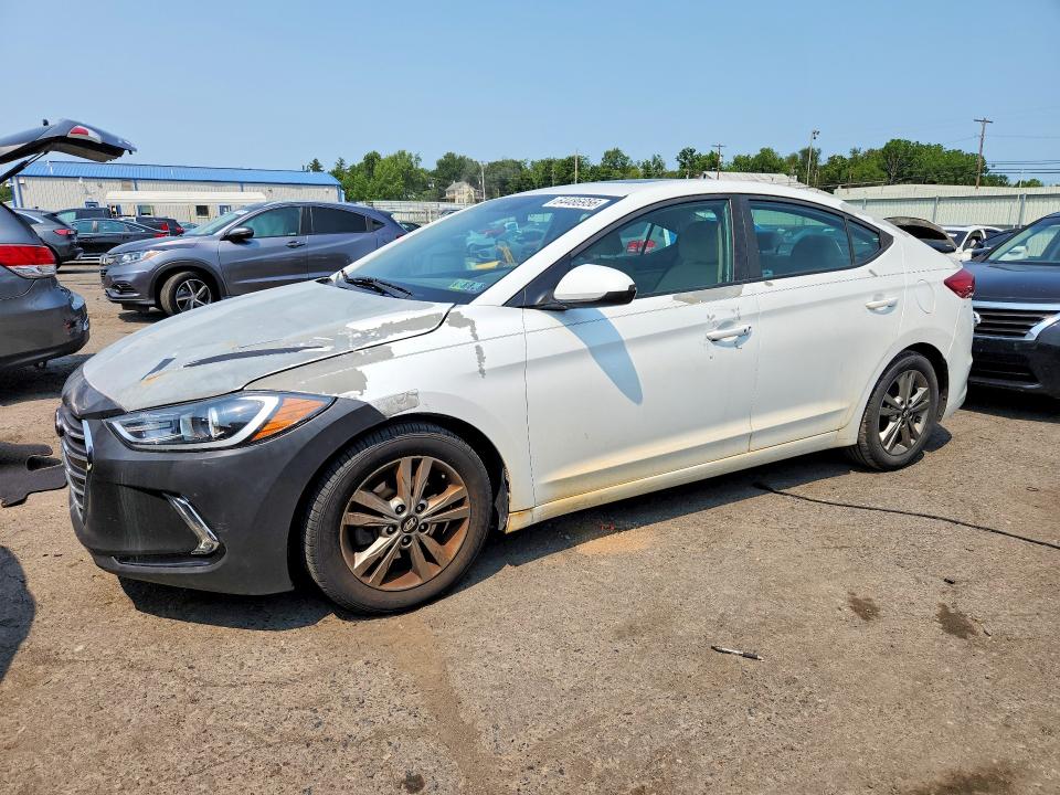 HYUNDAI ELANTRA 2017 with VIN 5NPD84LF3HH169946 - Photo from auction