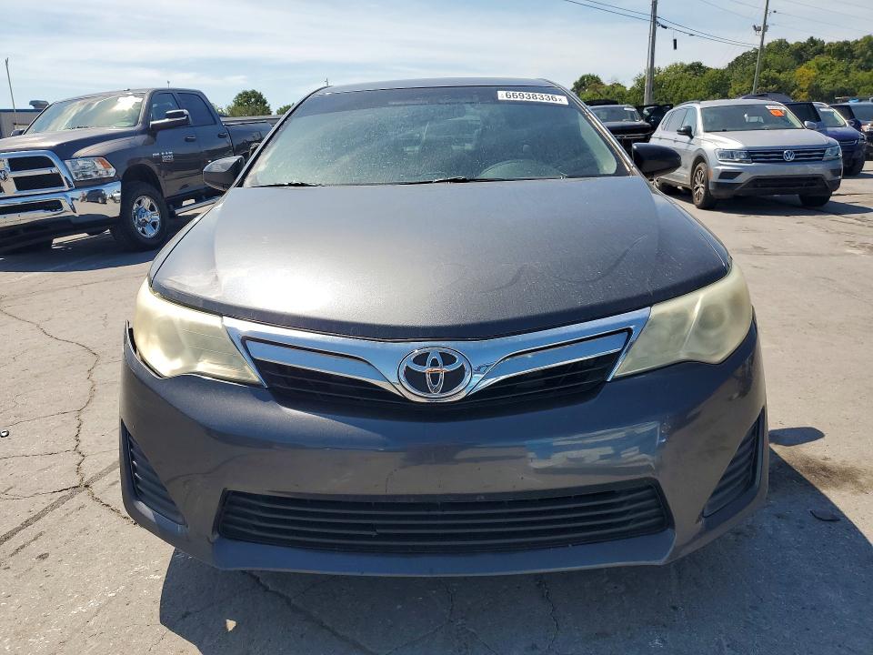 Zdjęcie 5 z aukcji – 2012 TOYOTA CAMRY z VIN 4T1BF1FK6CU031008