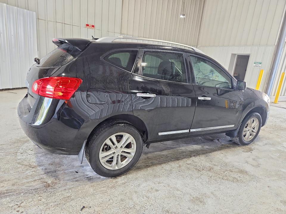 Photo 3 from auction – 2015 NISSAN ROGUE SELECT with VIN JN8AS5MV2FW760507
