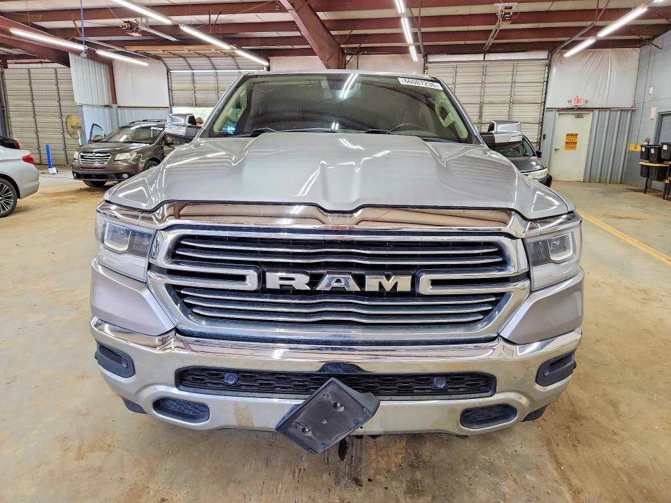 Photo 5 from auction – 2019 RAM 1500 with VIN 1C6SRFJT8KN505386