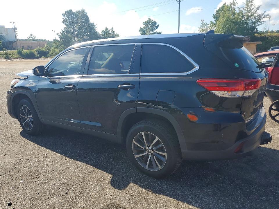 Снимка 2 от търг – 2019 TOYOTA HIGHLANDER с VIN 5TDKZRFH9KS551589