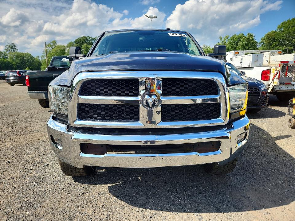 Photo 5 from auction – 2017 RAM 2500 SLT with VIN 3C6TR5DT6HG605935