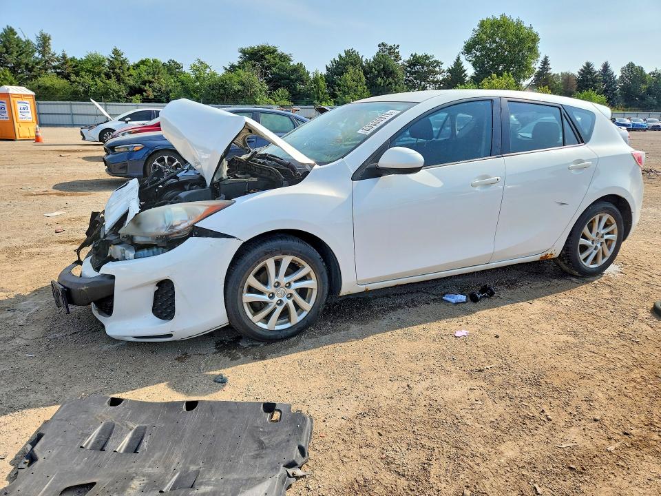 MAZDA 3 2012 with VIN JM1BL1L72C1624492 - Photo from auction