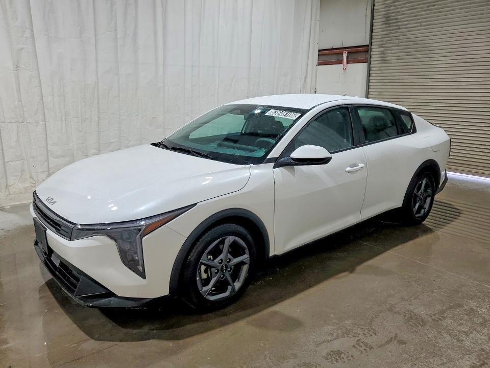KIA K4 2026 with VIN 3KPFT4DE1TE255217 - Photo from auction