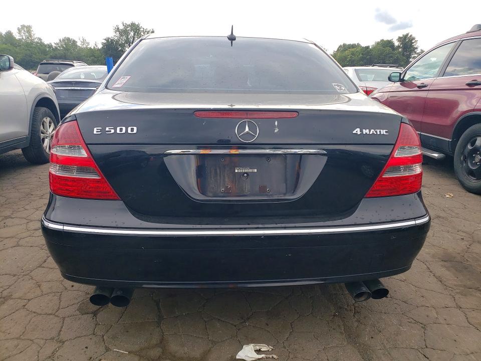Photo 6 from auction – 2004 MERCEDES-BENZ E with VIN WDBUF83J44X162938