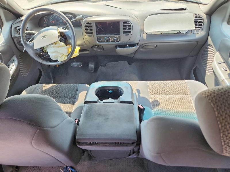 Photo 8 from auction – 2002 FORD F150 with VIN 1FTRW07L52KD17799