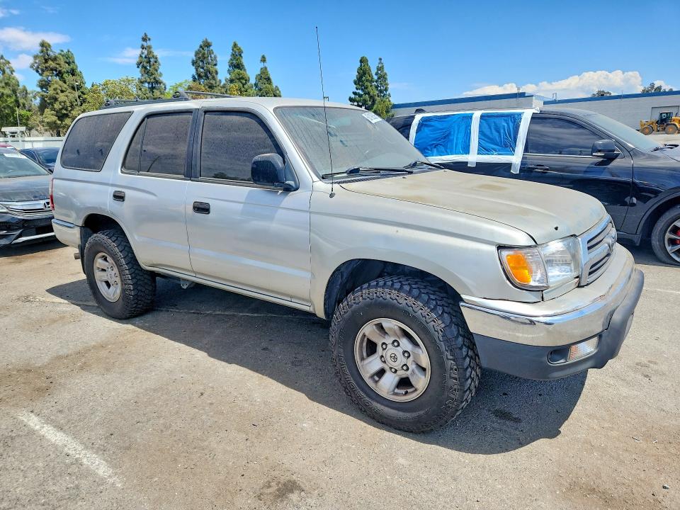 Photo 4 from auction – 2000 TOYOTA 4RUNNER with VIN JT3GM84R6Y0069043