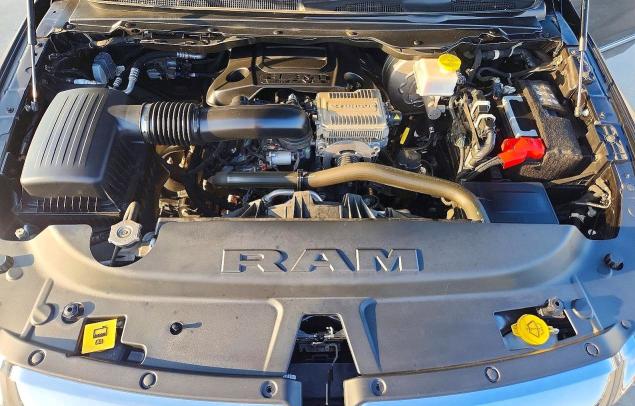 Photo 11 from auction – 2024 RAM 1500 with VIN 1C6SRFHT2RN228668