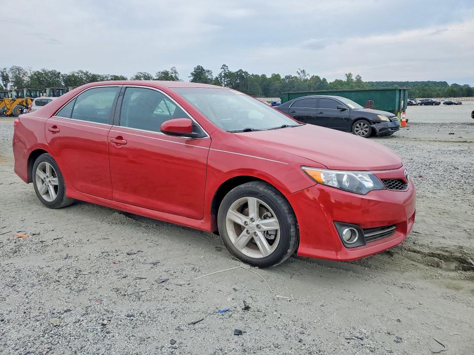 Photo 4 from auction – 2014 TOYOTA CAMRY with VIN 4T1BF1FK5EU862888