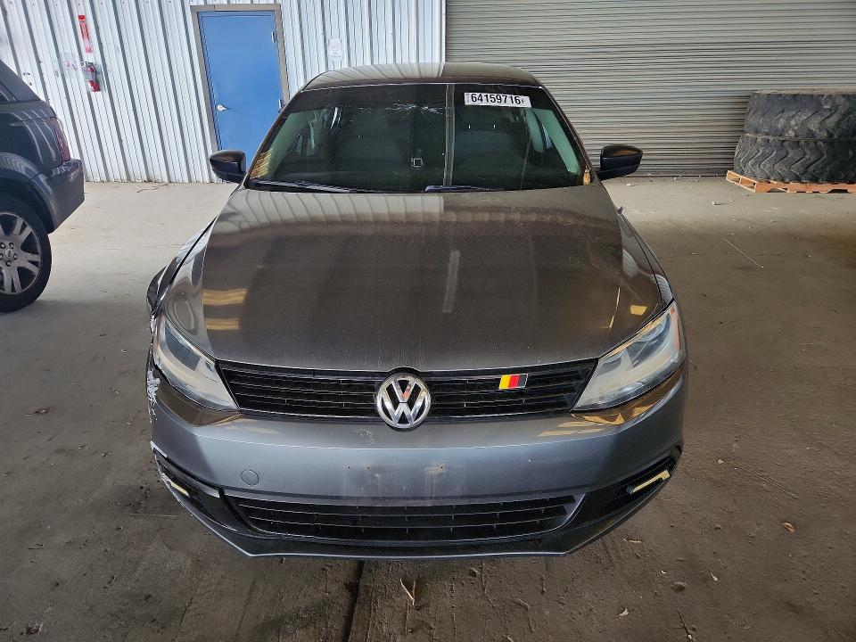 Photo 5 from auction – 2013 VOLKSWAGEN JETTA with VIN 3VW2K7AJ1DM290493
