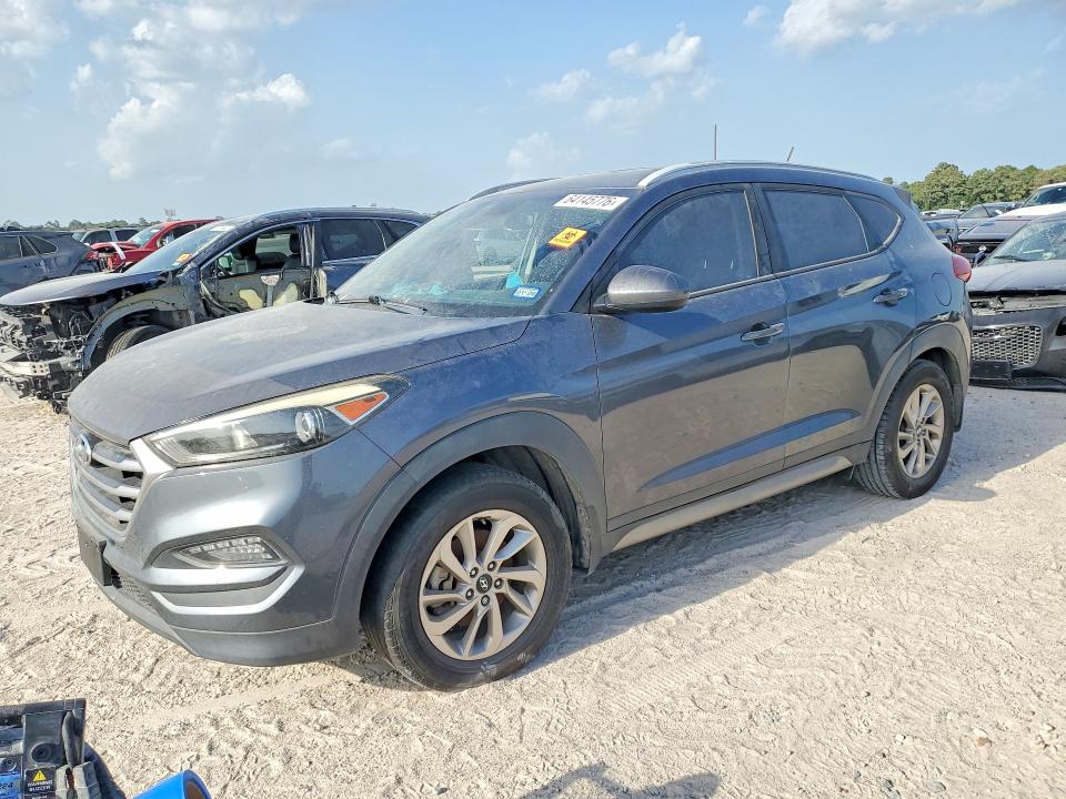 HYUNDAI TUCSON 2017 with VIN KM8J33A44HU266166 - Photo from auction