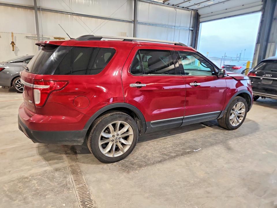 Снимка 3 от търг – 2014 FORD EXPLORER с VIN 1FM5K8F84EGA75127