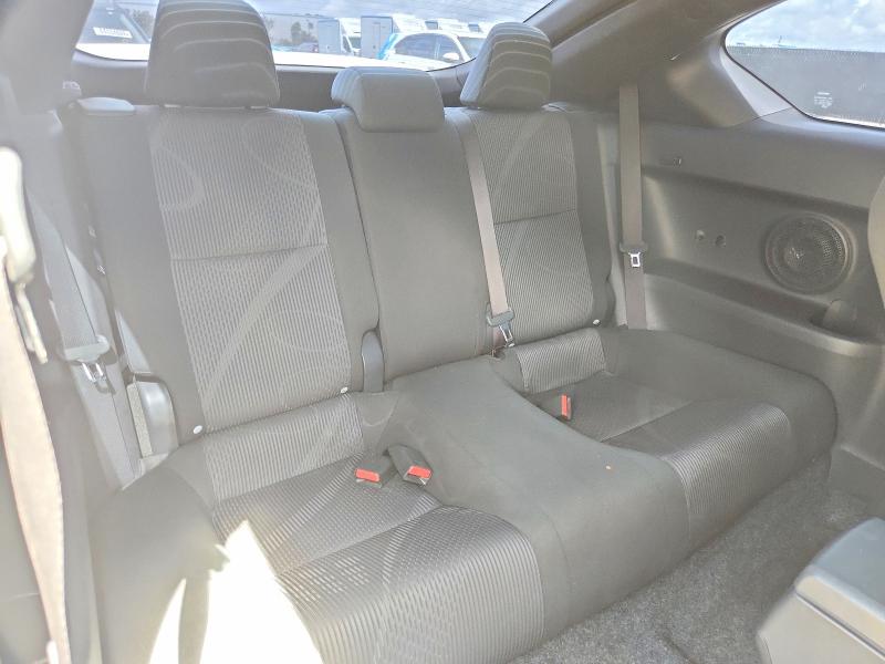 Photo 10 from auction – 2011 SCION TC with VIN JTKJF5C77B3016568