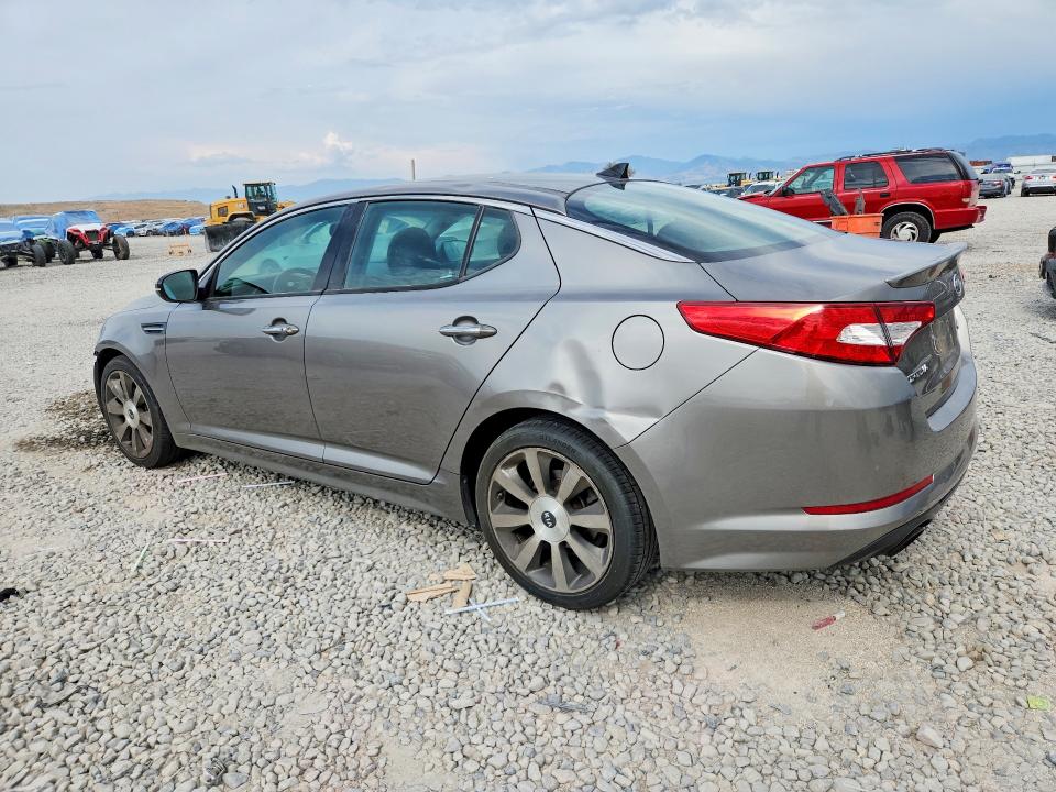 Photo 2 from auction – 2012 KIA OPTIMA with VIN 5XXGR4A66CG004863