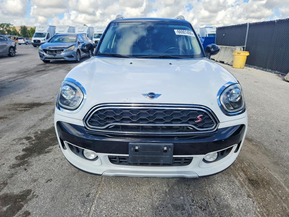 Photo 5 from auction – 2017 MINI COOPER with VIN WMZYT5C34H3D78977