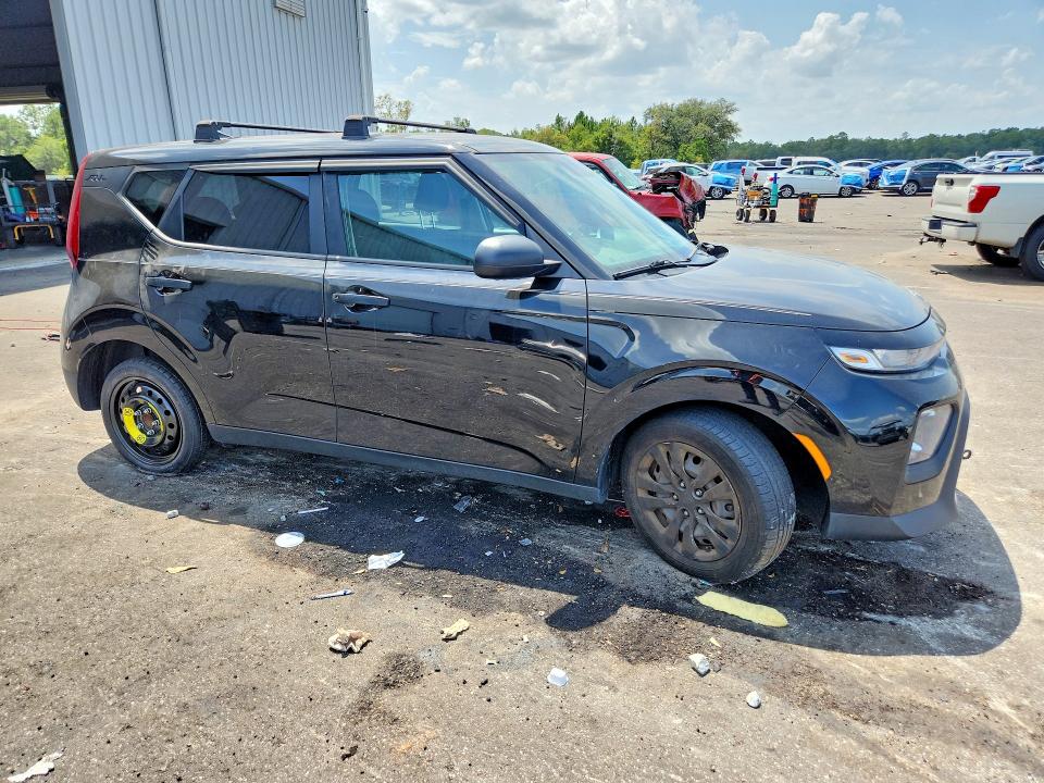 Photo 4 from auction – 2021 KIA SOUL with VIN KNDJ22AU1M7738141