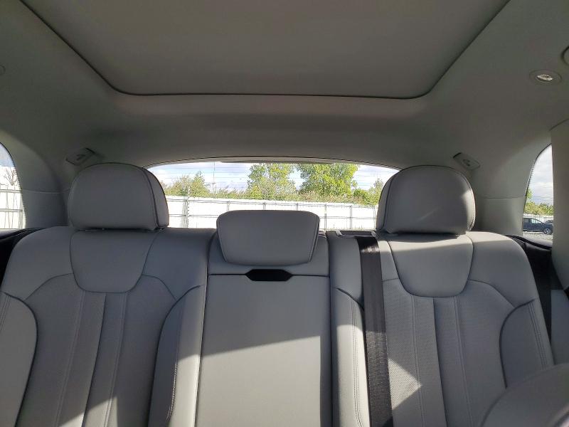 Photo 10 from auction – 2025 AUDI Q5 with VIN WA1CAAFY5M2056260
