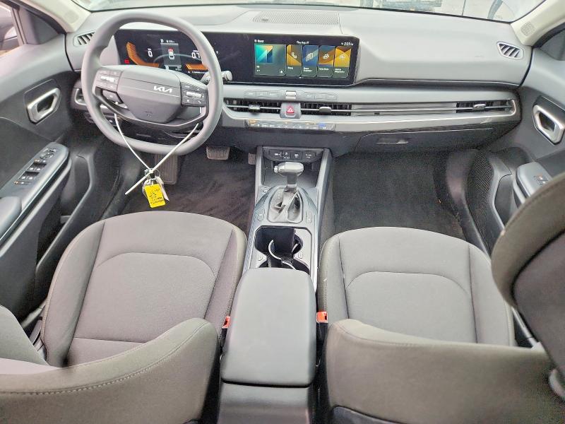 Photo 8 from auction – 2026 KIA K4 with VIN 3KPFT4DE7TE305182