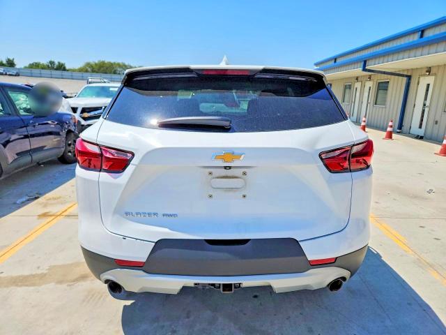 Photo 6 from auction – 2021 CHEVROLET BLAZER with VIN 3GNKBHRSXMS548423