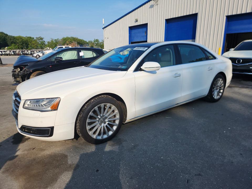 2016 AUDI A8 - Търг №66636136
