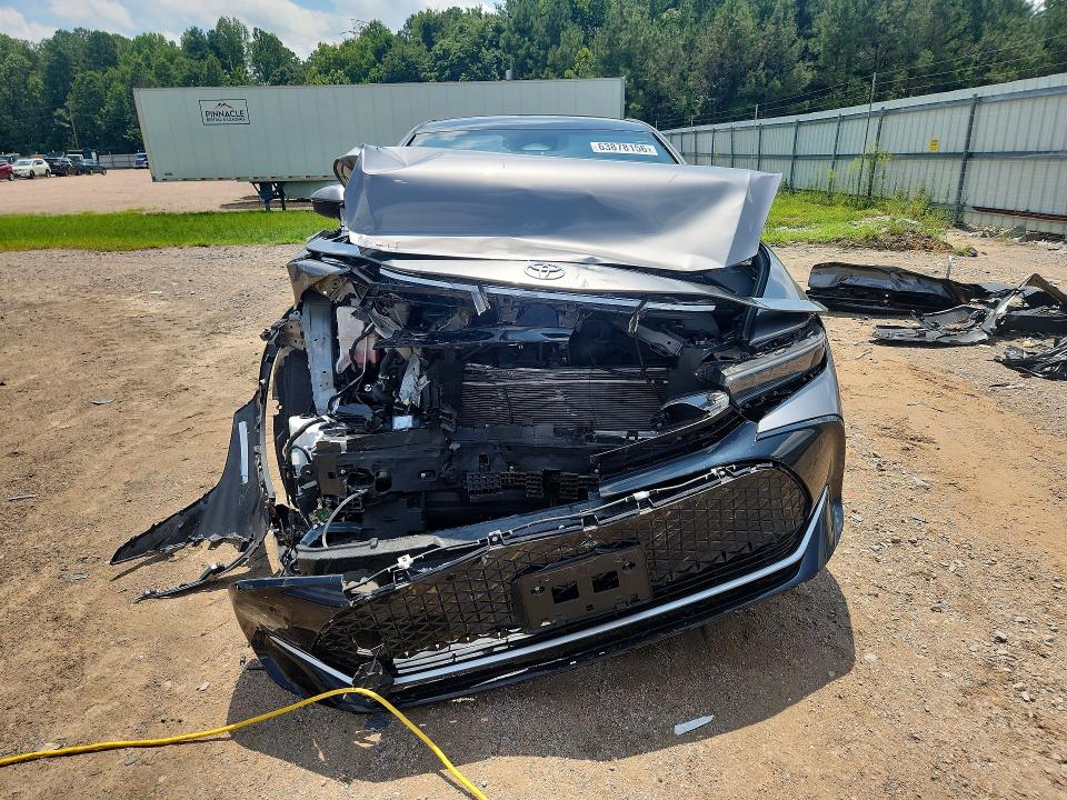 Photo 5 from auction – 2023 TOYOTA CROWN with VIN JTDAAAAF3P3002750
