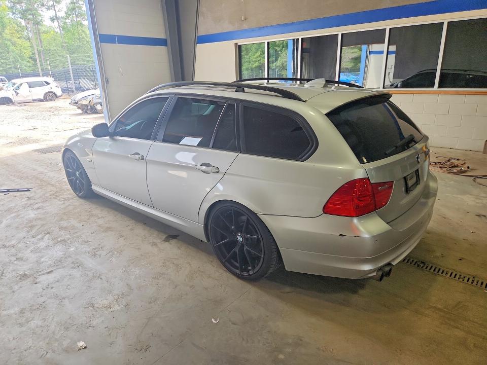 Photo 2 from auction – 2009 BMW 328 with VIN WBAUU33529A539786