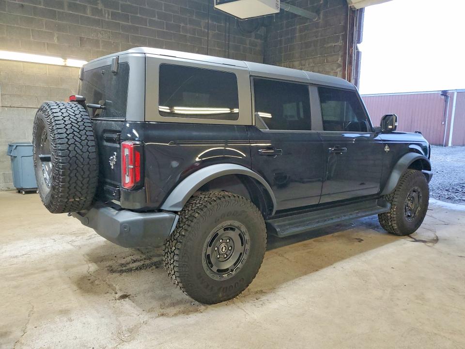 Zdjęcie 3 z aukcji – 2025 FORD BRONCO z VIN 1FMEE8BH4SLB43359
