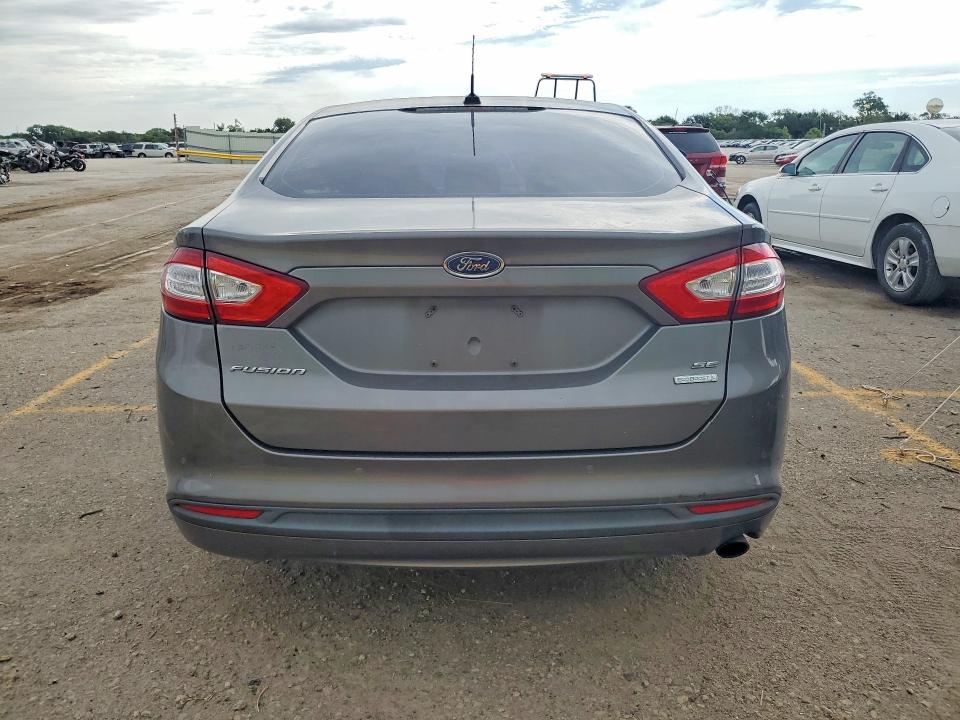 Photo 6 from auction – 2013 FORD FUSION with VIN 3FA6P0HR1DR370281
