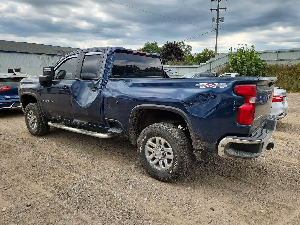 Photo 2 from auction – 2022 CHEVROLET SILVERADO with VIN 1GC5YNE76NF177643