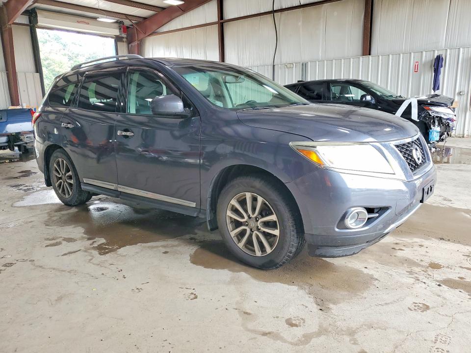 Photo 4 from auction – 2014 NISSAN PATHFINDER with VIN 5N1AR2MM2EC696364