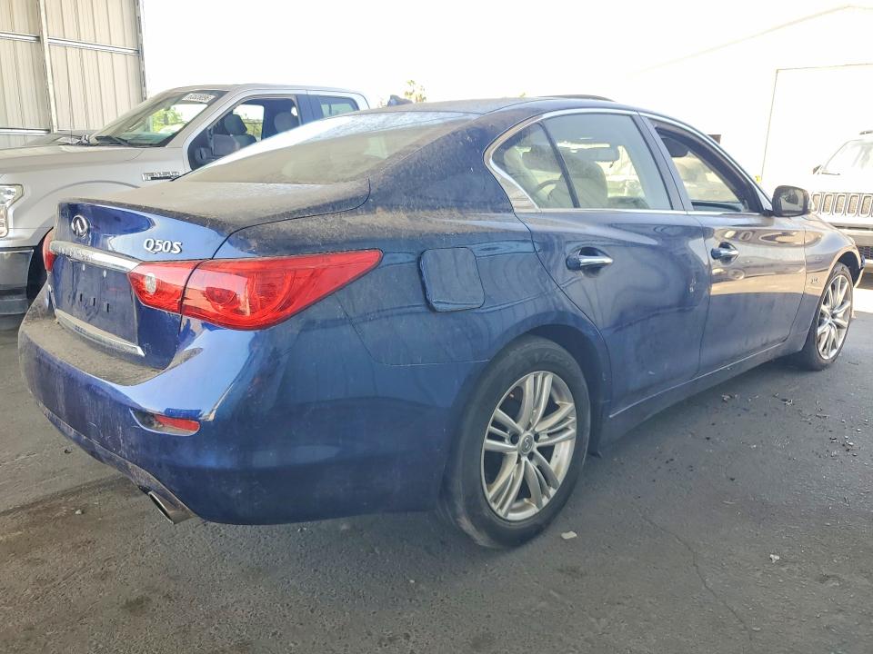 Photo 3 from auction – 2017 INFINITI Q50 with VIN JN1EV7AR7HM836926