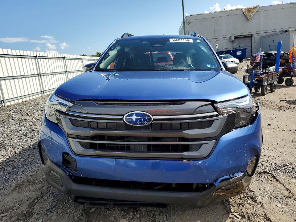 Photo 5 from auction – 2025 SUBARU FORESTER with VIN JF2SLSED1SH403918