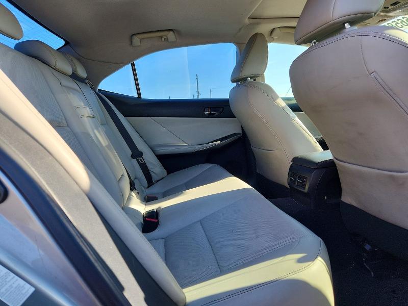 Photo 10 from auction – 2014 LEXUS IS with VIN JTHBE1D28E5004267