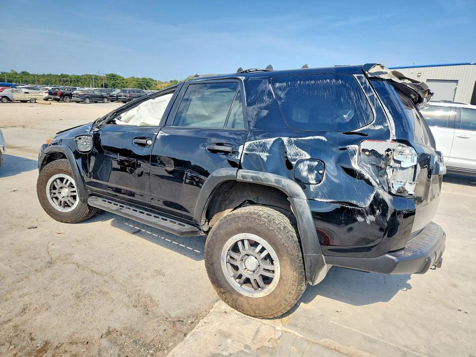 Photo 2 from auction – 2013 TOYOTA 4RUNNER with VIN JTEBU5JR5D5132487