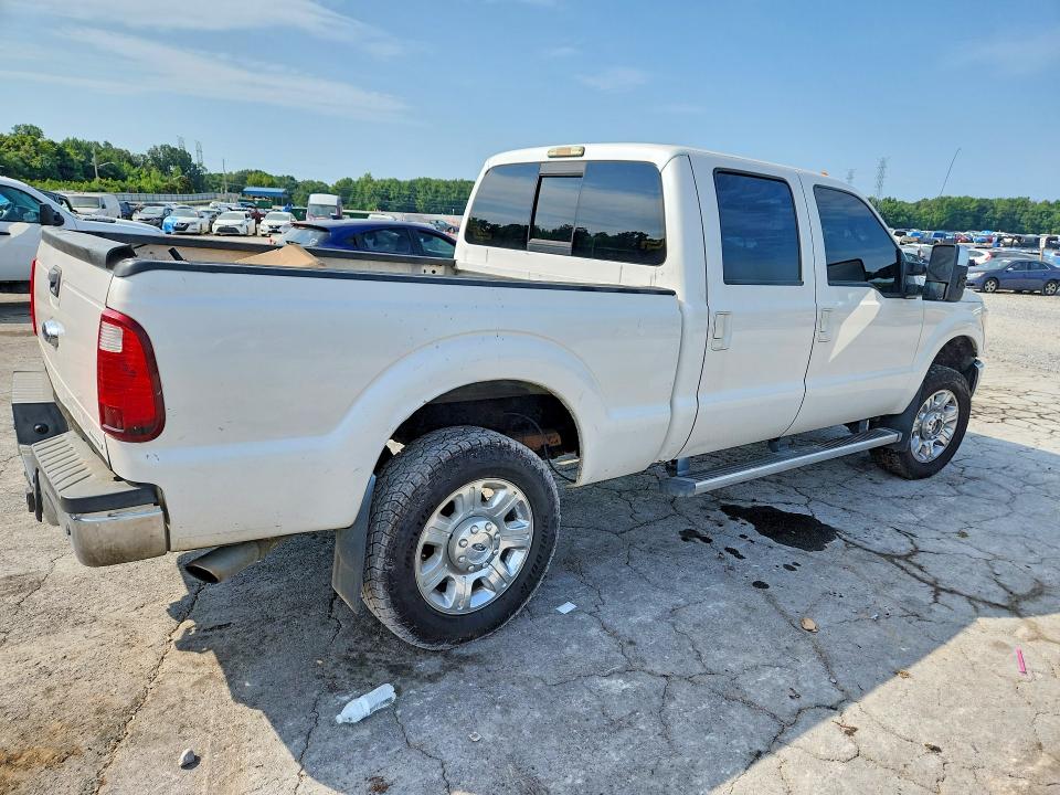 Photo 3 from auction – 2015 FORD F250 with VIN 1FT7W2B60FEB66346