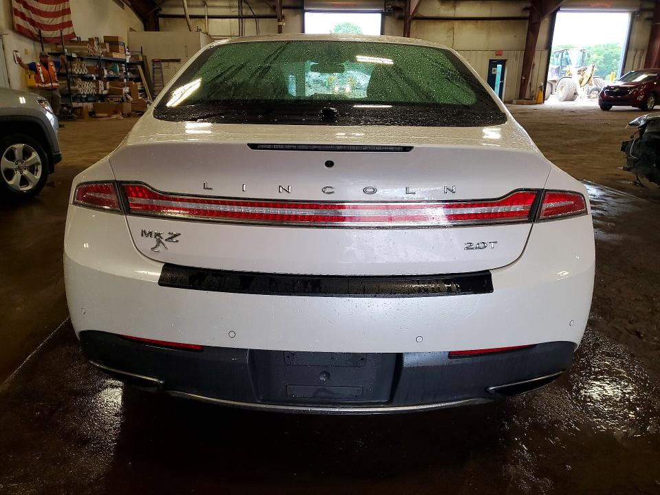 Снимка 6 от търг – 2019 LINCOLN MKZ с VIN 3LN6L5C9XKR621947