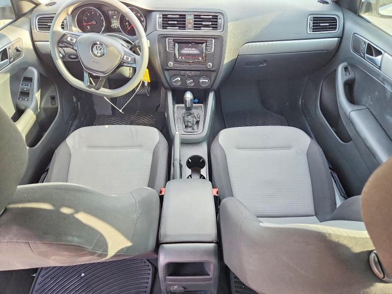 Photo 8 from auction – 2017 VOLKSWAGEN JETTA with VIN 3VW2B7AJ9HM341535