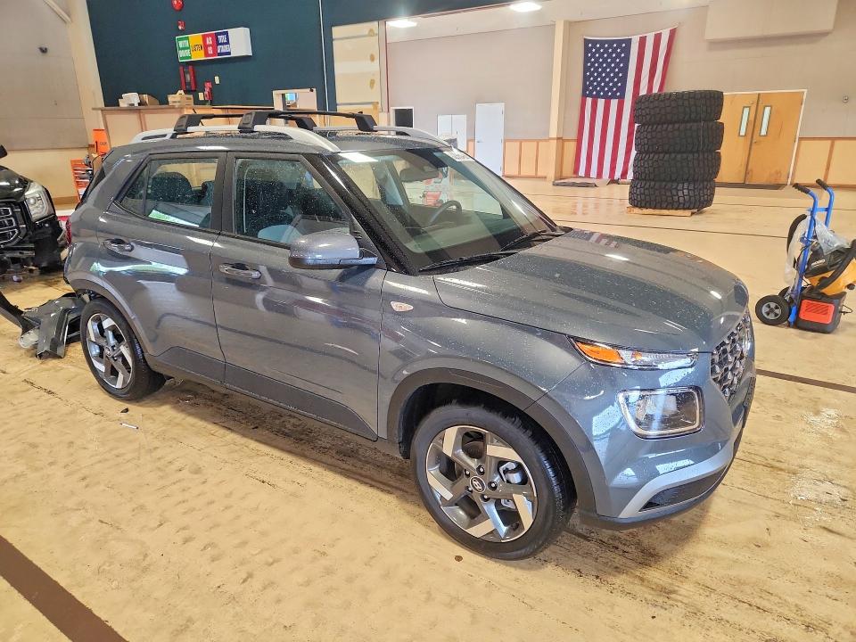 Photo 4 from auction – 2026 HYUNDAI VENUE with VIN KMHRC8A39TU455458